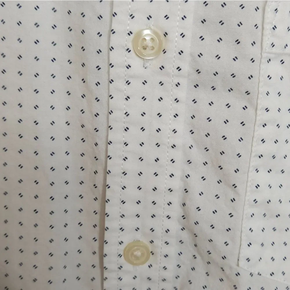 Banana Republic White Casual Button Down Shirt